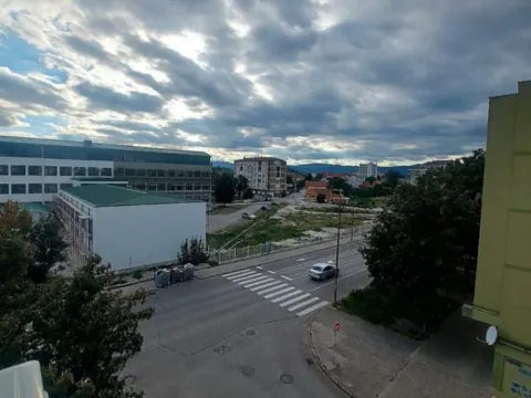 Prodaja, jednosoban stan, 50m², Centar, Nikšić - image 7