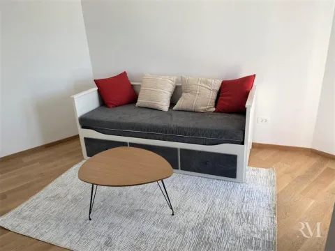 Izdavanje, dvosoban stan, 73m², Mažina, Tivat - image 10