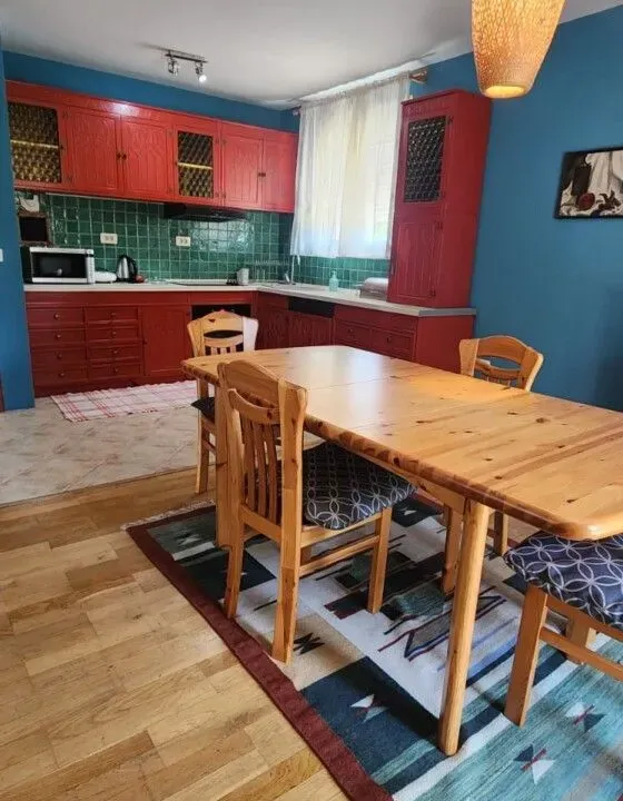 Prodaja, kuća, 200m², Tološi, Podgorica