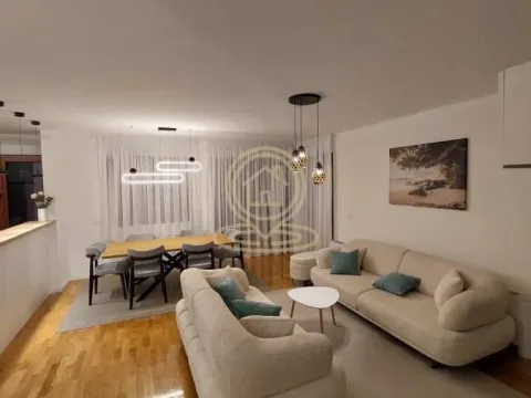 Izdavanje, trosoban stan, 90m², Lekino Brdo, Voždovac Sve Podlokacije - image 7