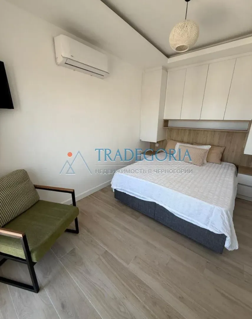 Prodaja, dvosoban stan, 70m², Tivat, Crna Gora