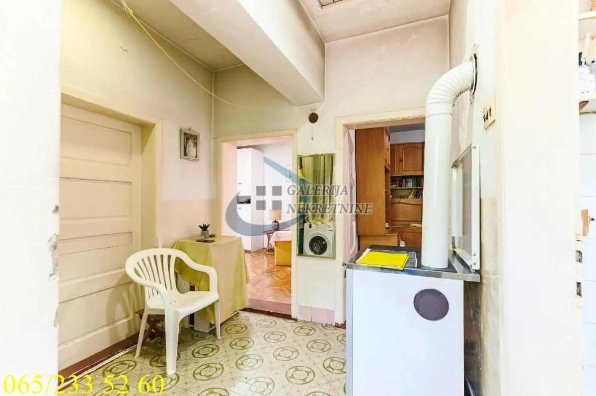 Sale, three bedroom apartment, 67m², Kneževac, Beograd