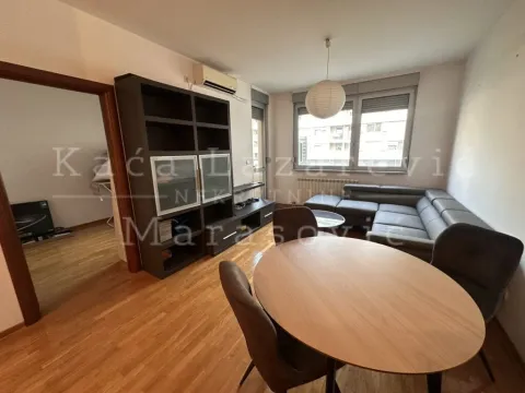 Prodaja, dvosoban stan, 40m², Kluz, Zvezdara Sve Podlokacije - image 7