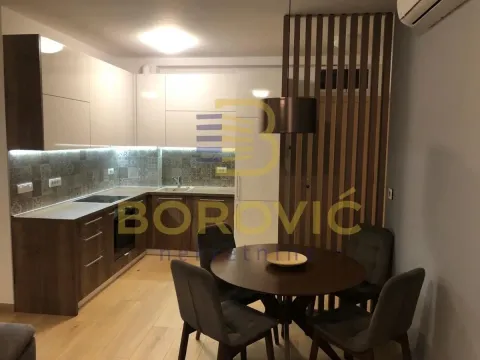 Izdavanje, trosoban stan, 68m², Crveni Krst, Beograd - image 8