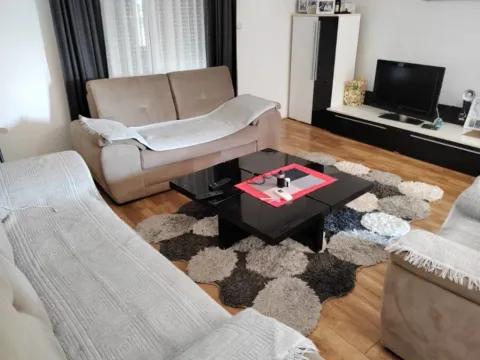 Sale, house, 150m², Zeta, Podgorica - image 2