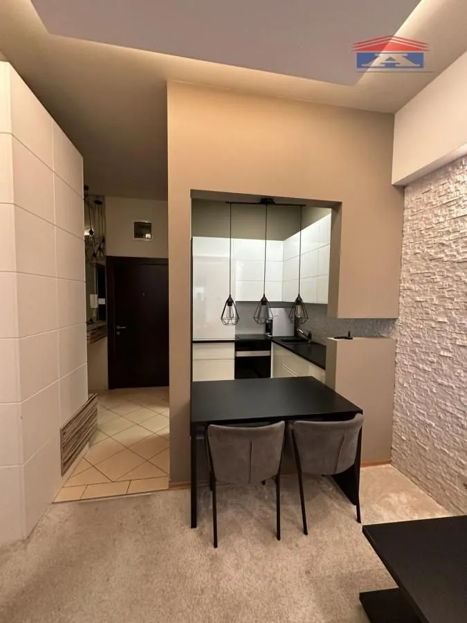 Izdavanje, dvosoban stan, 49m², Bulevar Oslobodjenja, Novi Sad Sve Podlokacije