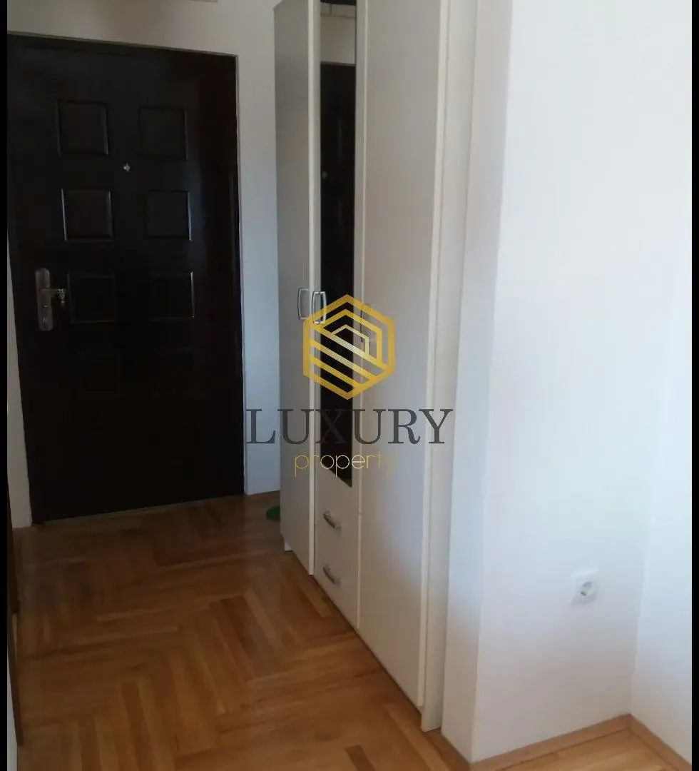 Rent, studio apartment, 30m², Tuški Put, Podgorica