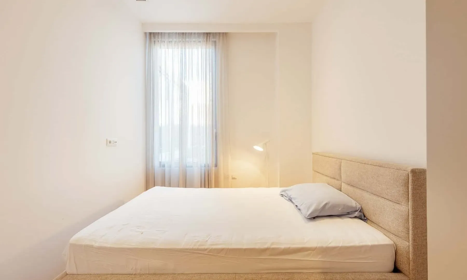 Prodaja, dvosoban stan, 103m², Centar, Kotor