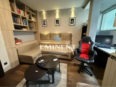 Izdavanje, stan, 200m², Senjak, Beograd - image 14