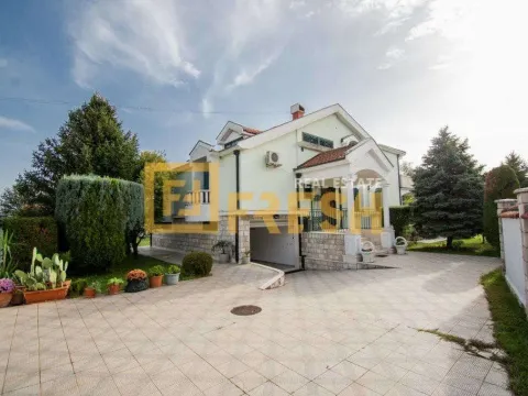 Rent, house, 450m², Zabjelo, Podgorica