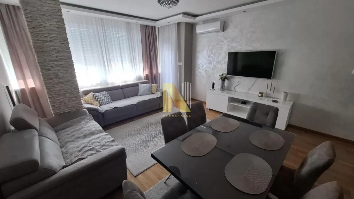 Izdavanje, trosoban stan, 70m², Novi Sad, Srbija