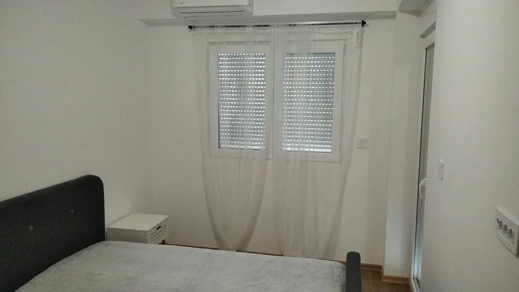 Izdavanje, jednosoban stan, 55m², Ljubović, Podgorica