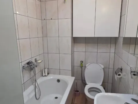 Prodaja, dvosoban stan, 62m², Blok 9, Podgorica - image 9