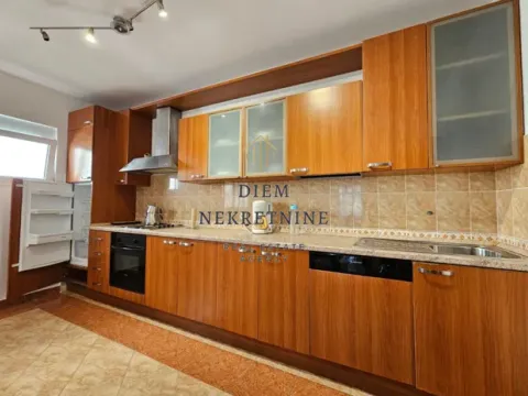 Rent, three bedroom apartment, 116m², Bjeliši, Bar - image 8
