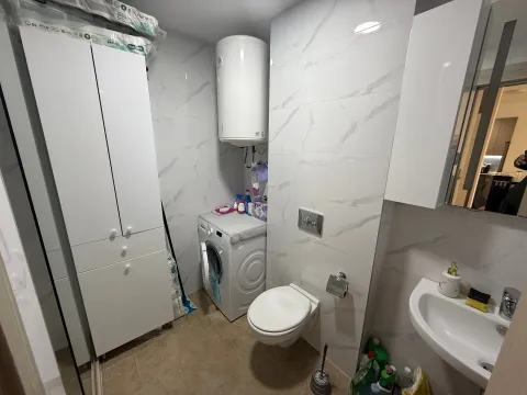 Sale, one bedroom apartment, 48m², Bečići, Budva - image 7