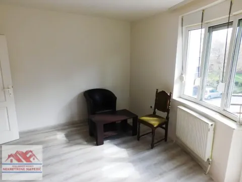 Izdavanje, trosoban stan, 71m², Vašarište, Kragujevac - image 11