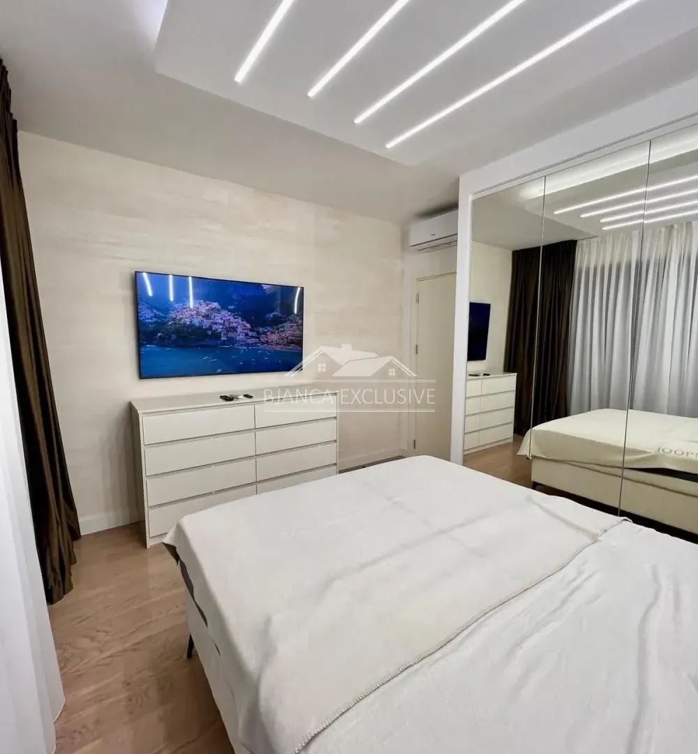 Prodaja, trosoban stan, 88m², Savski Venac, Beograd