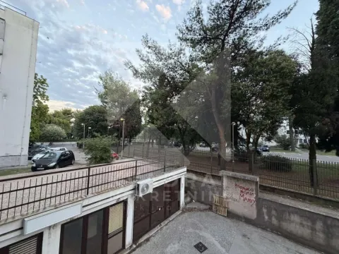 Rent, two bedroom apartment, 57m², Preko Morače, Podgorica - image 12
