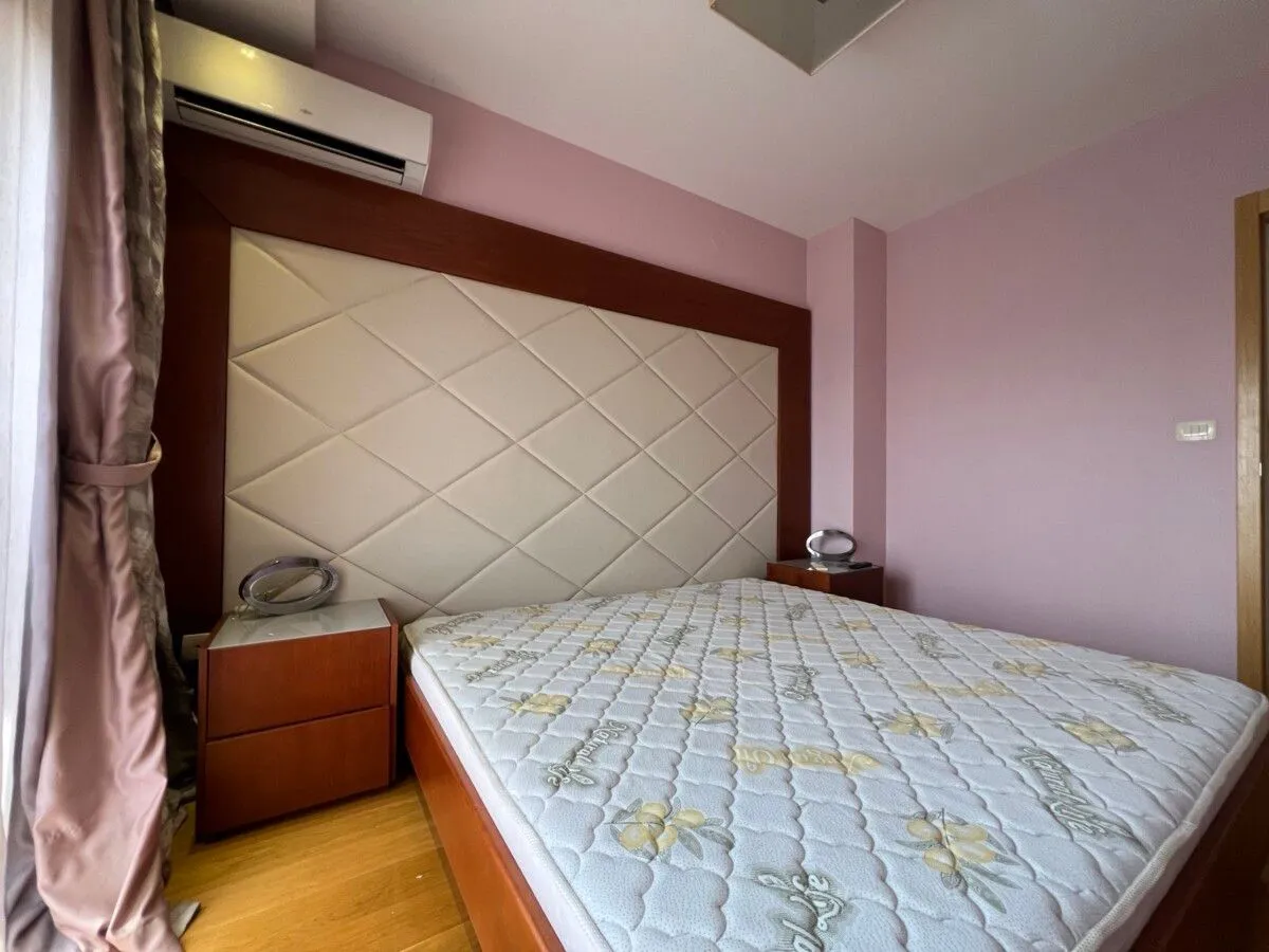 Izdavanje, trosoban stan, 103m², Momišići, Podgorica