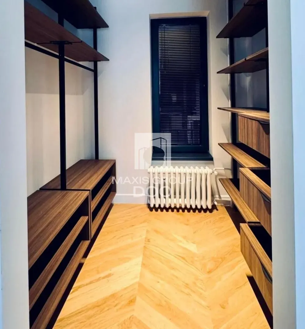 Prodaja, trosoban stan, 108m², Savski Venac, Beograd