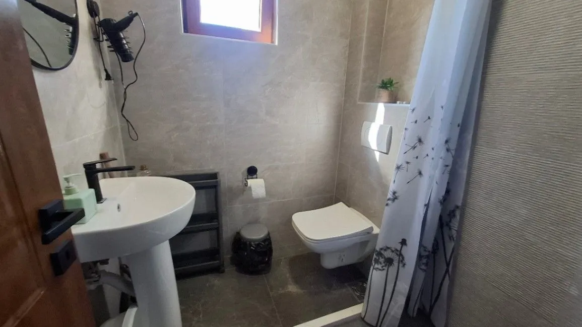Izdavanje, garsonjera, 25m², Ilino, Bar