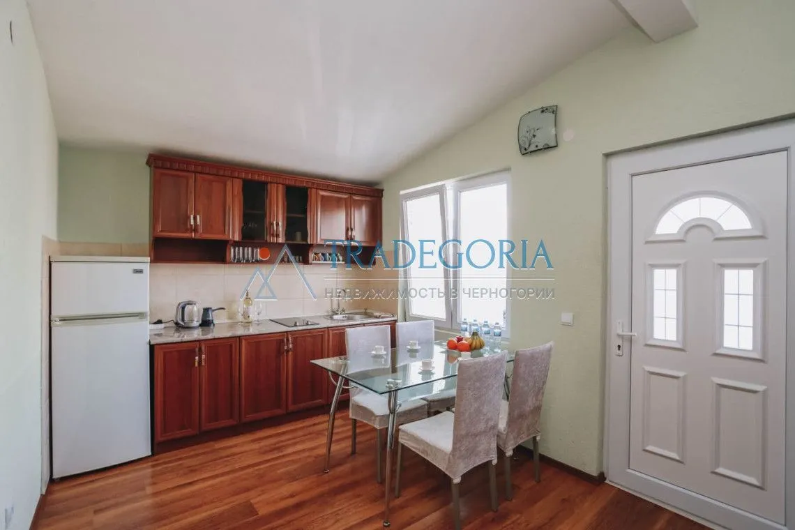 Prodaja, kuća, 112m², Dobra Voda, Bar