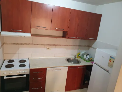 Prodaja, jednosoban stan, 41m², Stari Aerodrom, Podgorica - image 4