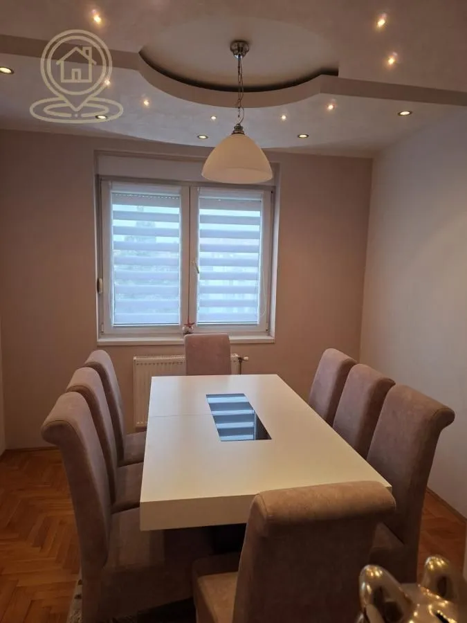 Prodaja, trosoban stan, 70m², Detelinara, Novi Sad Sve Podlokacije