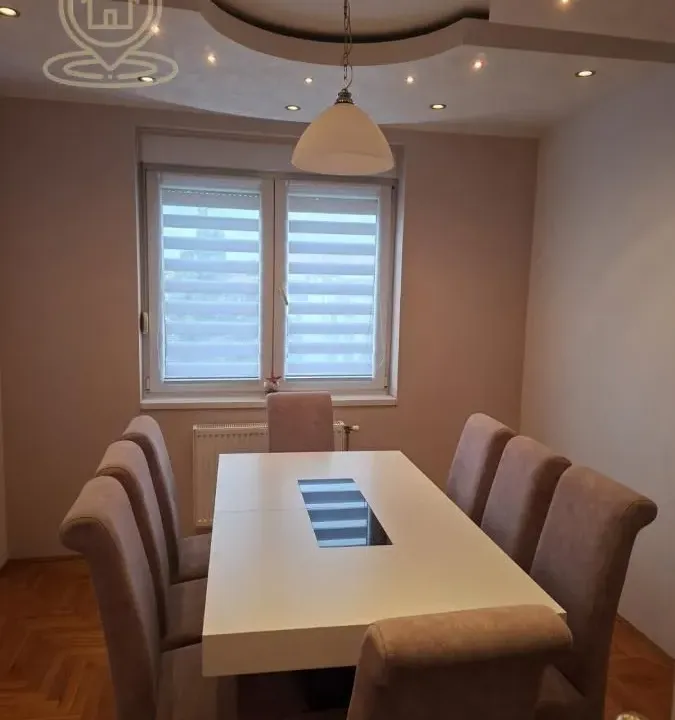 Prodaja, trosoban stan, 70m², Detelinara, Novi Sad Sve Podlokacije