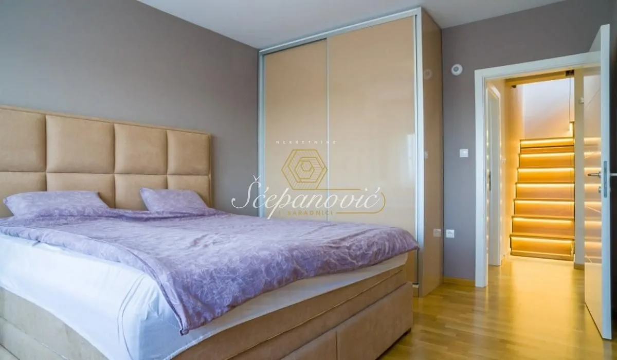 Sale, four bedroom apartment, 113m², Bulevar patrijarha Pavla, Novi Sad Sve Podlokacije