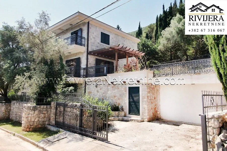 Prodaja, kuća, 223m², Žvinje, Herceg Novi