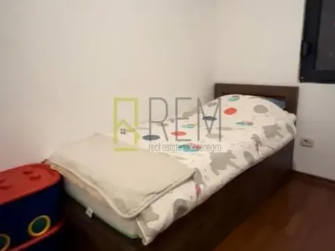 Izdavanje, dvosoban stan, 60m², Ljubović, Podgorica - image 5