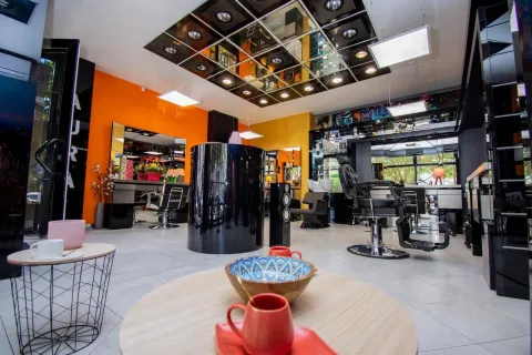 Rent, office space, 54m², Zagorič, Podgorica - image 9