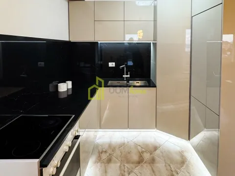 Izdavanje, trosoban stan, 92m², Krivi Most, Podgorica - image 6