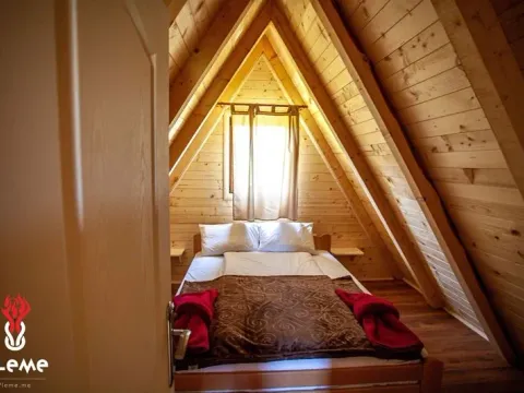 Prodaja, trosoban stan, 53m², Žabljak, Crna Gora - image 2