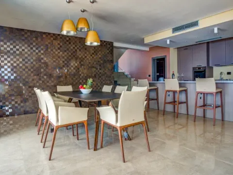 Prodaja, kuća, 438m², Vidikovac, Budva - image 4