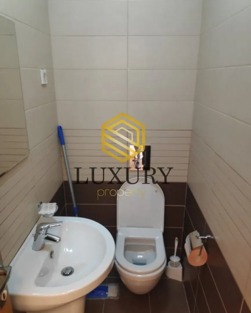 Izdavanje, trosoban stan, 95m², Zagorič, Podgorica