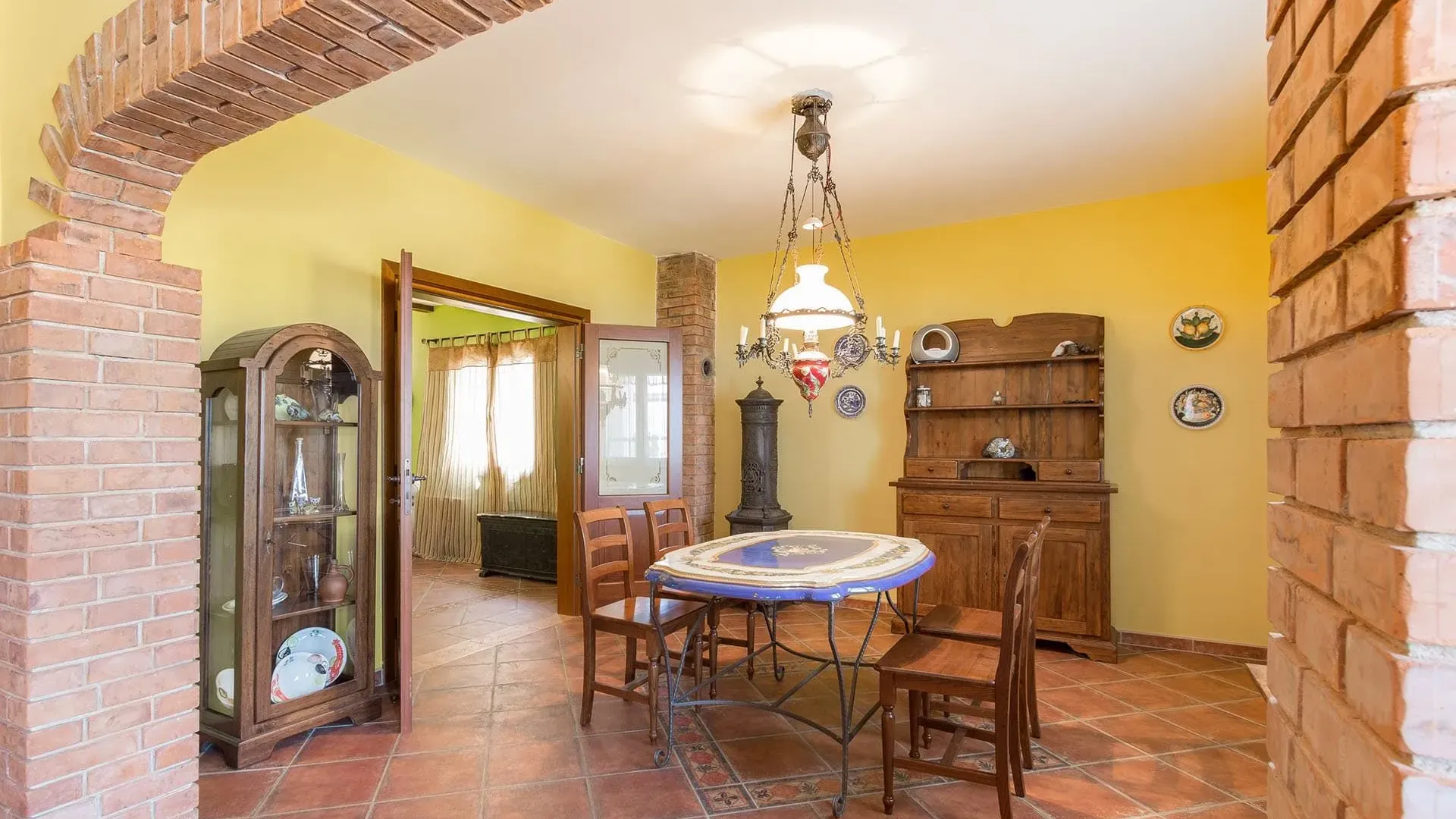 Sale, house, 365m², Dobrota, Kotor