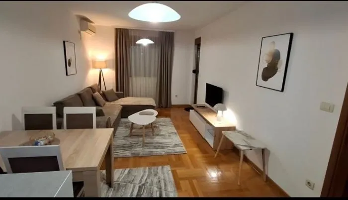 Rent, one bedroom apartment, 45m², Stari Aerodrom, Podgorica