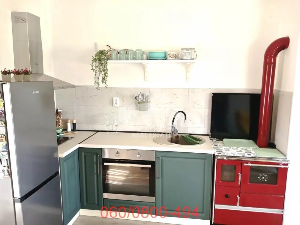 Izdavanje, kuća, 65m², Banja Vrdnik, Irig