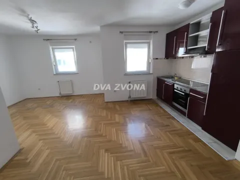 Izdavanje, dvosoban stan, 55m², Novi Sad, Srbija - image 1