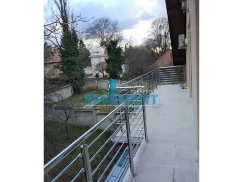 Izdavanje, četvorosoban stan, 120m², Senjak, Beograd - image 16