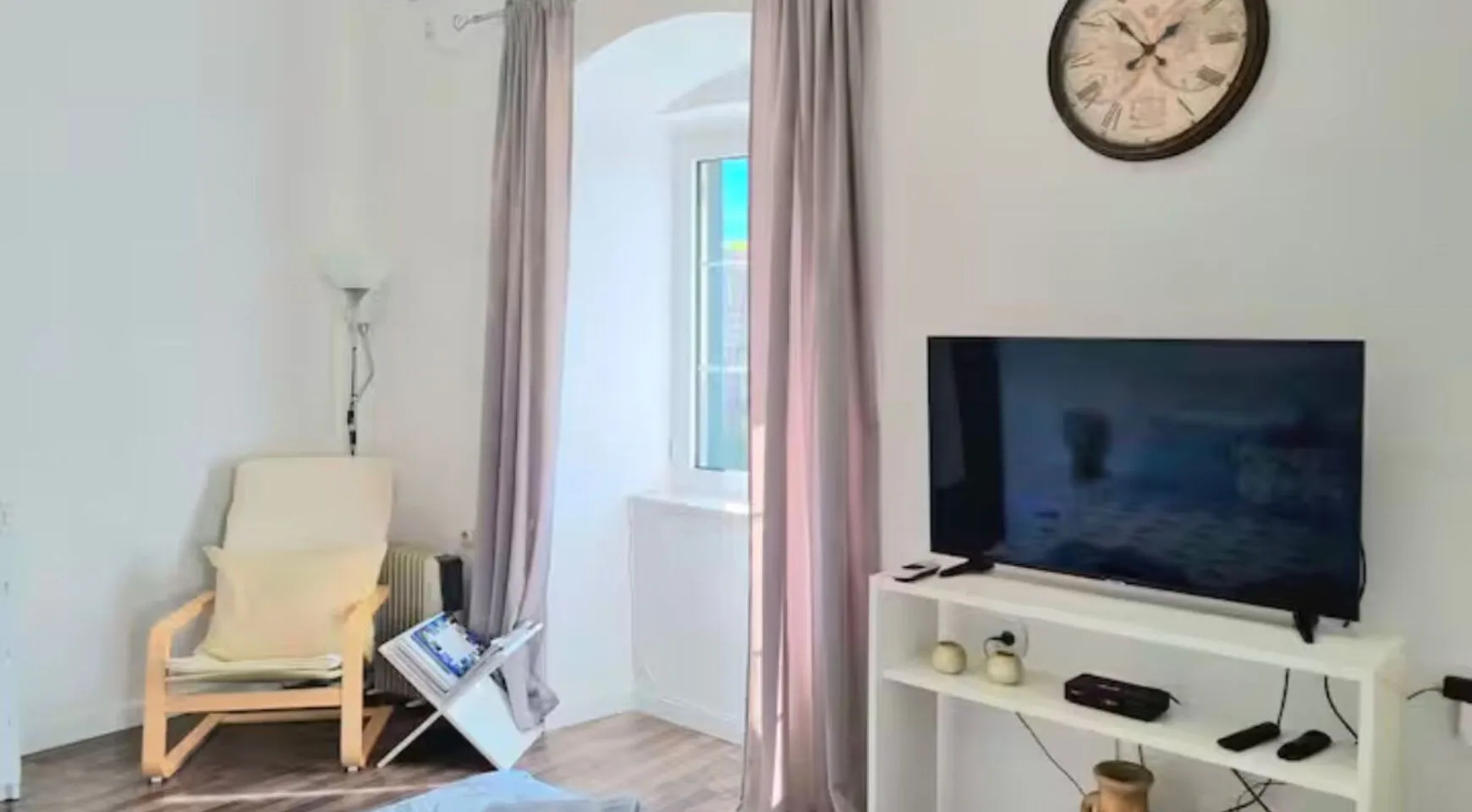 Prodaja, dvosoban stan, 42m², Stari Grad Kotor, Kotor