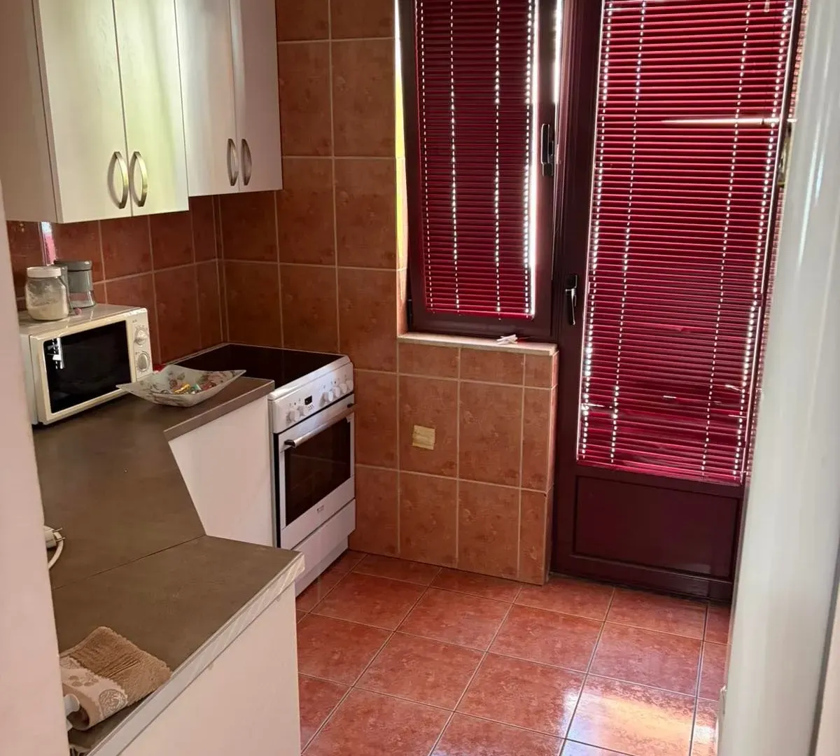 Rent, office space, 90m², Pobrežje, Podgorica