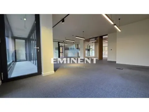 Rent, office space, 268m², Savski Venac, Beograd - image 2