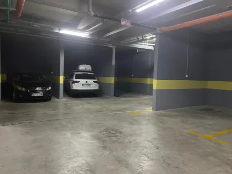 Rent, two bedroom apartment, 130m², Bečići, Budva - image 18