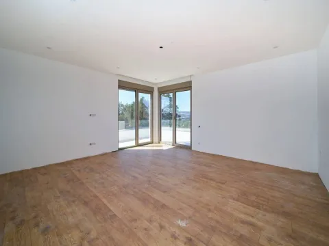 Prodaja, stan, 113m², Mrčevac, Tivat - image 6