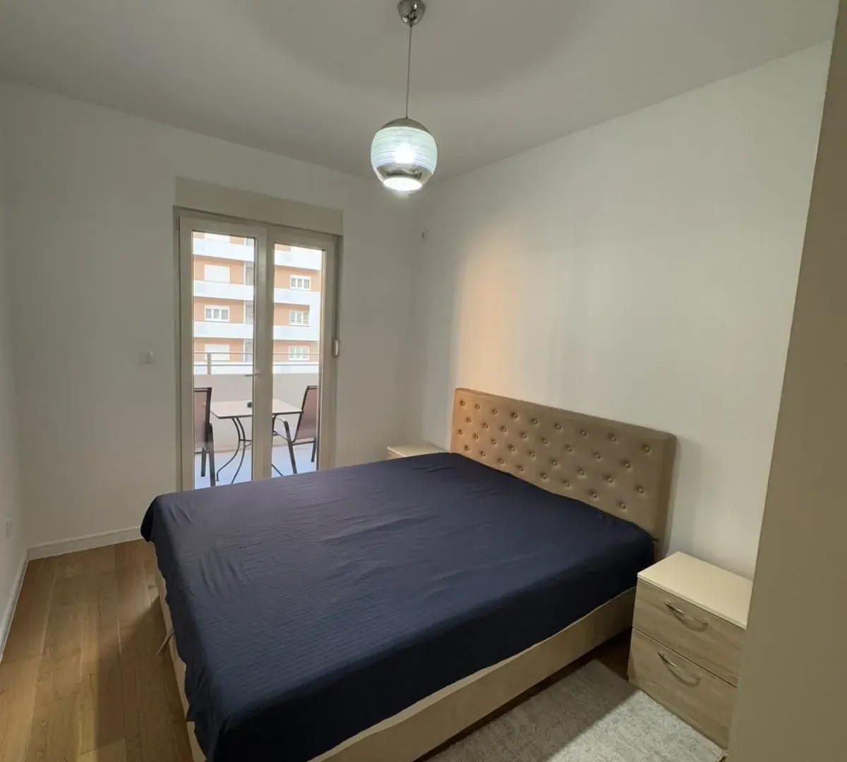 Izdavanje, jednosoban stan, 50m², Central Point, Podgorica
