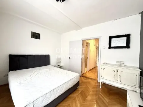 Rent, three bedroom apartment, 75m², Savski Venac, Beograd - image 5