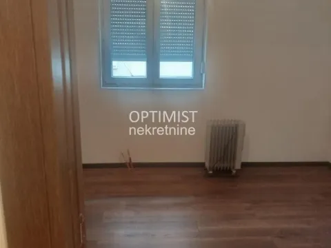 Izdavanje, trosoban stan, 70m², Borča 1, Borča Sve Podlokacije - image 2